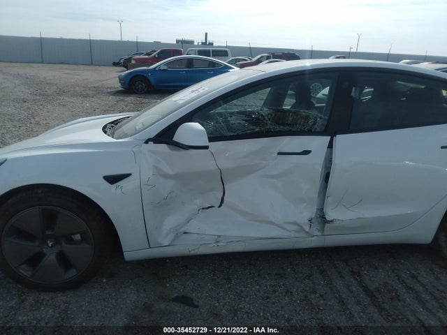Tesla Model 3 Standard Range Plus 2021 5YJ3E1EA9MF100322 Image 5