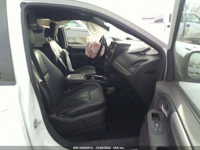 2C4RDGEG8KR610599 Dodge Grand Caravan Gt