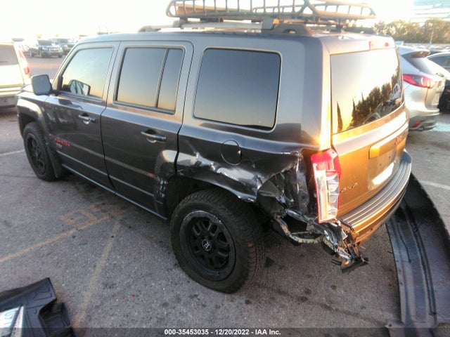 1C4NJRBB7GD786923 Jeep Patriot 75th Anniversary