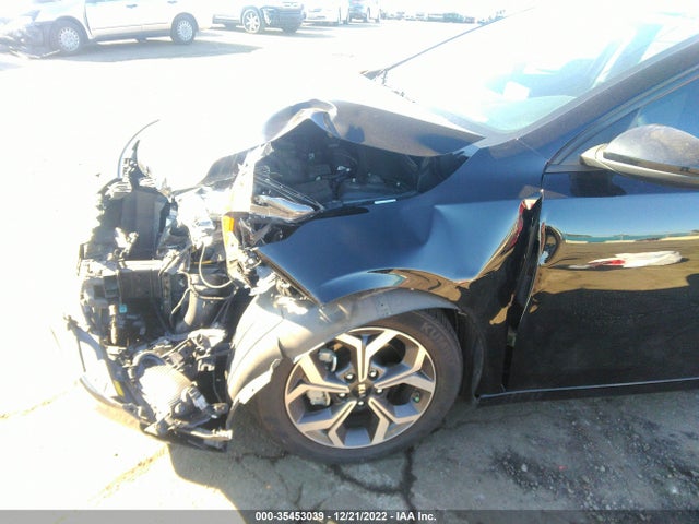 2019 Kia Forte, VIN: 3KPF24AD8KE082051