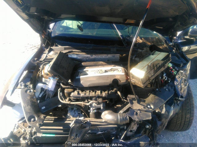 Volkswagen GLI 2013 3VW467AJ3DM264197 Image 10