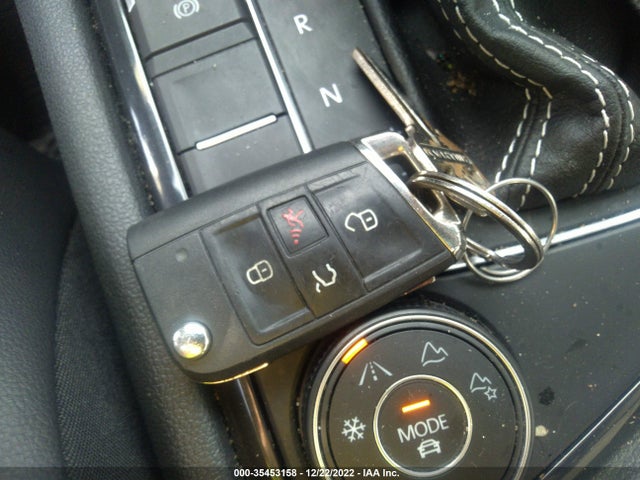 2021 Volkswagen Tiguan, VIN: 3VV2B7AX4MM107113