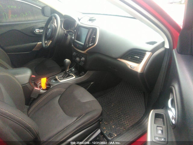 2017 Jeep Cherokee, VIN: 1C4PJMCB5HD218407