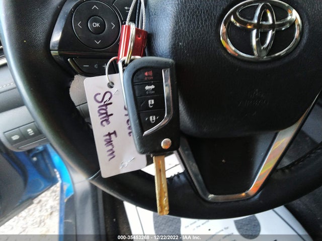 2020 Toyota Camry, VIN: 4T1G11AK2LU350515