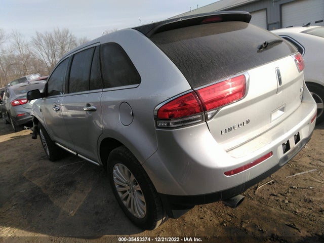 Lincoln MKX 2013 2LMDJ6JK8DBL48957 Image 4
