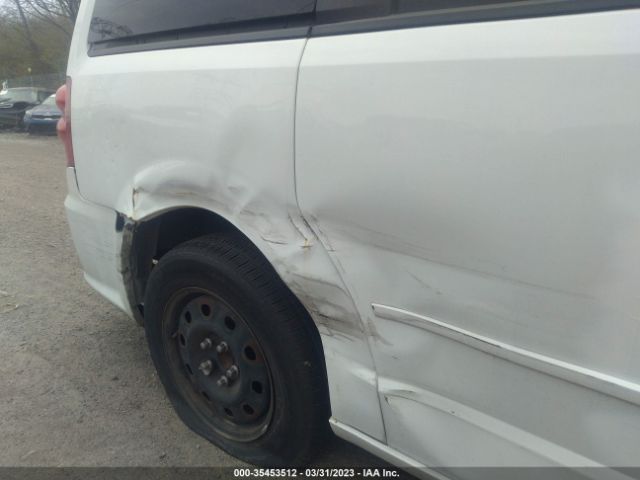 2C4RDGBG8HR563099 Dodge Grand Caravan Se