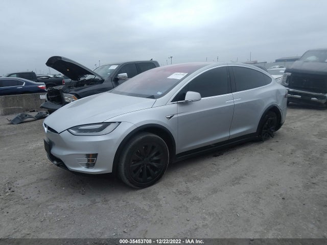 Tesla Model X 90d/75d/100d 2017 5YJXCBE23HF060623 Image 2