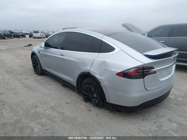 Tesla Model X 90d/75d/100d 2017 5YJXCBE23HF060623 Image 3