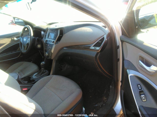 2017 Hyundai Santa Fe, VIN: 5XYZTDLB8HG443652