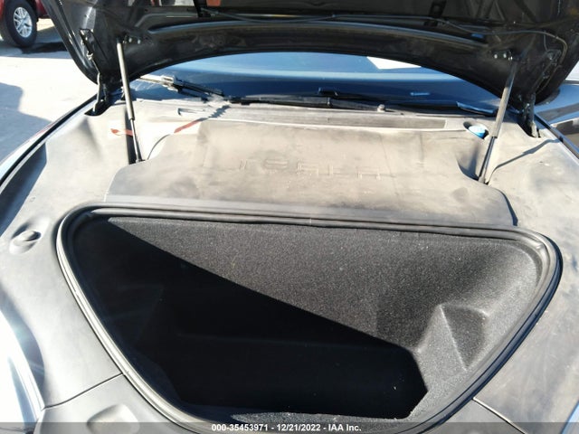2016 Tesla Model S, VIN: 5YJSA1E28GF145109