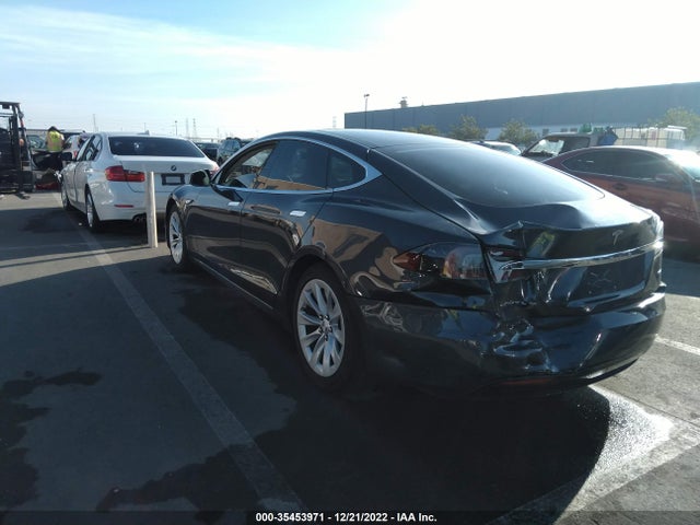 2016 Tesla Model S, VIN: 5YJSA1E28GF145109