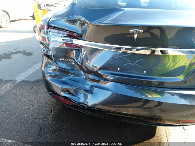 2016 Tesla Model S, VIN: 5YJSA1E28GF145109
