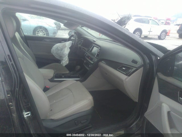 2018 HYUNDAI SONATA LIMITED VIN: 5NPE34AF4JH722700