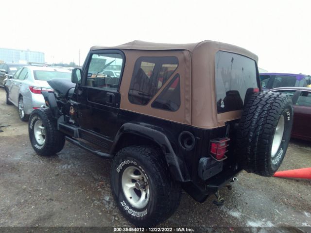 1J4FA59S8YP773272 Jeep Wrangler Sahara