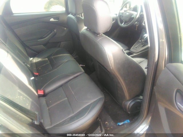 2016 Ford Focus, VIN: 1FADP3F29GL296805