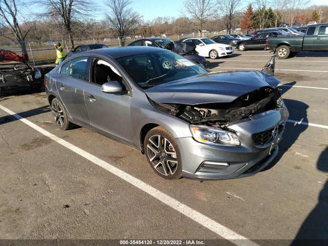 Volvo S60 2017 YV140MTL6H2429507 zdjęcie główne