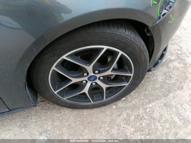 2017 FORD FOCUS SEL VIN: 1FADP3M23HL205029