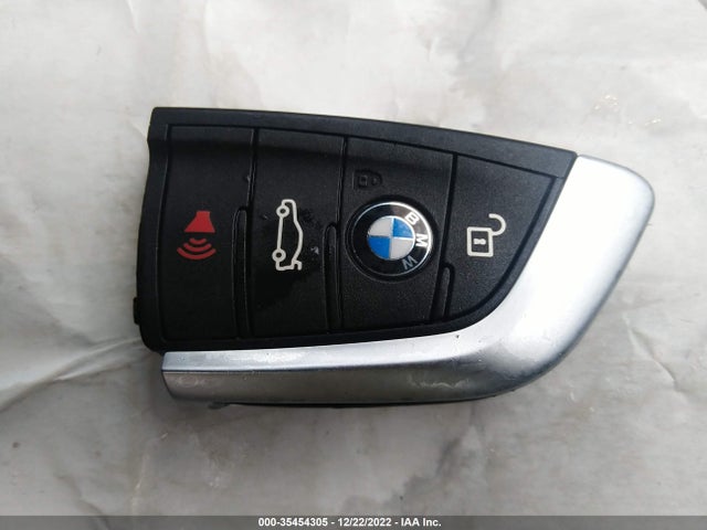 2021 BMW X1, VIN: WBXJG9C03M5T01146