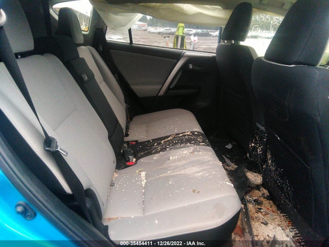 2016 Toyota RAV4, VIN: JTMRJREV5GD055866