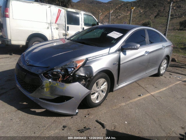 Hyundai SONATA HYBRID 2015 KMHEC4A43FA136045 Image 13