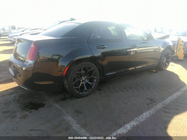 2C3CCAAG0KH560111 Chrysler 300 Touring