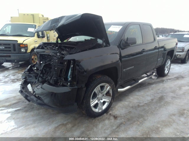 Chevrolet Silverado 1500 Custom 2018 1GCVKPEH4JZ302718 Image 2