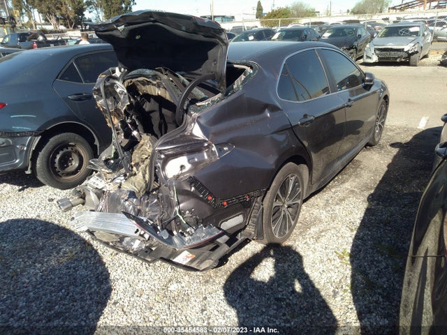 2020 Toyota Camry, VIN: 4T1J31AK7LU542190