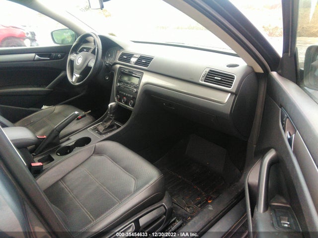1VWAT7A30EC078634 Volkswagen Passat