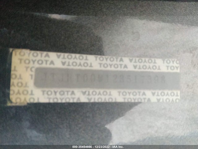 Lexus LX 470 2002 JTJHT00W123517398 Image 10