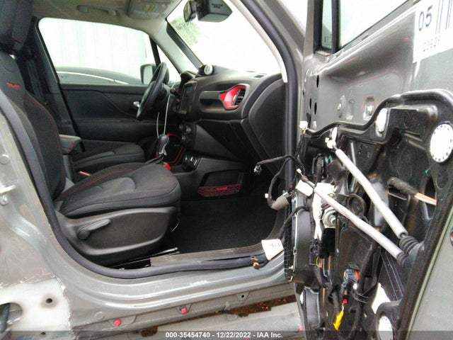 Jeep Renegade Trailhawk 2021 ZACNJDC15MPM73517 Image 6