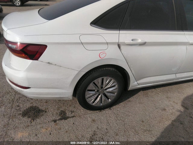 2019 Volkswagen Jetta, VIN: 3VWN57BU1KM231017