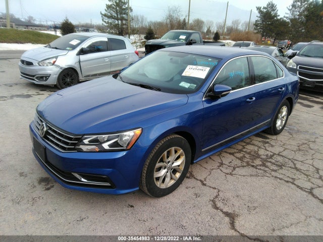 2017 Volkswagen Passat, VIN: 1VWAT7A34HC073926