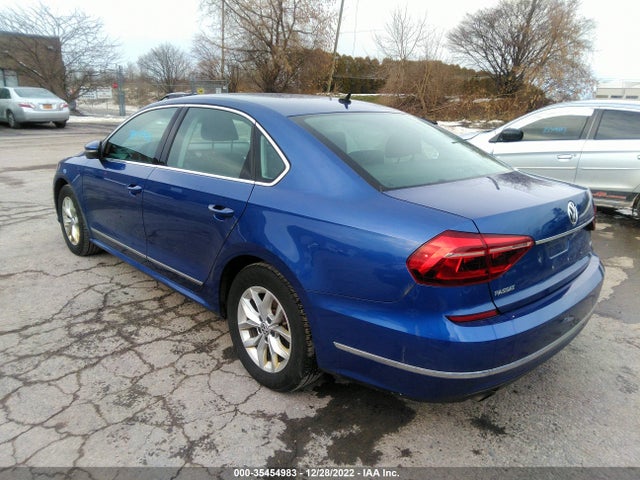 2017 Volkswagen Passat, VIN: 1VWAT7A34HC073926