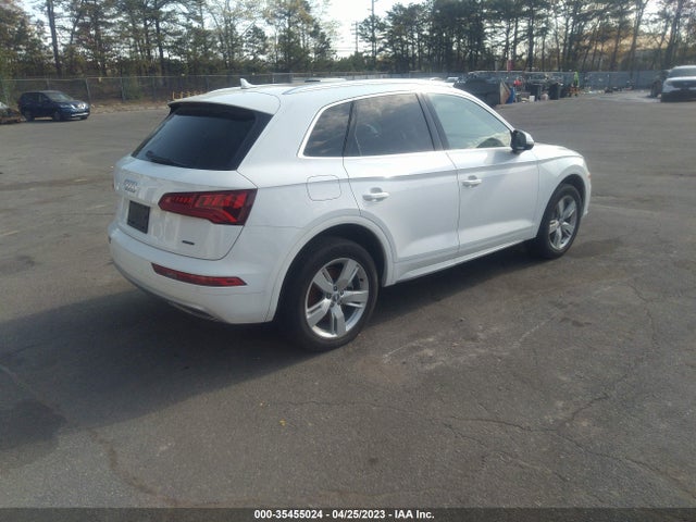 WA1BNAFY4K2097587 Audi Q5 Premium Plus