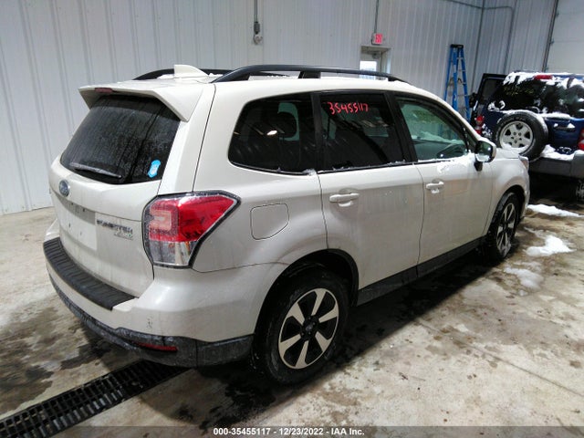 JF2SJAGC0HH544119 Subaru Forester Premium