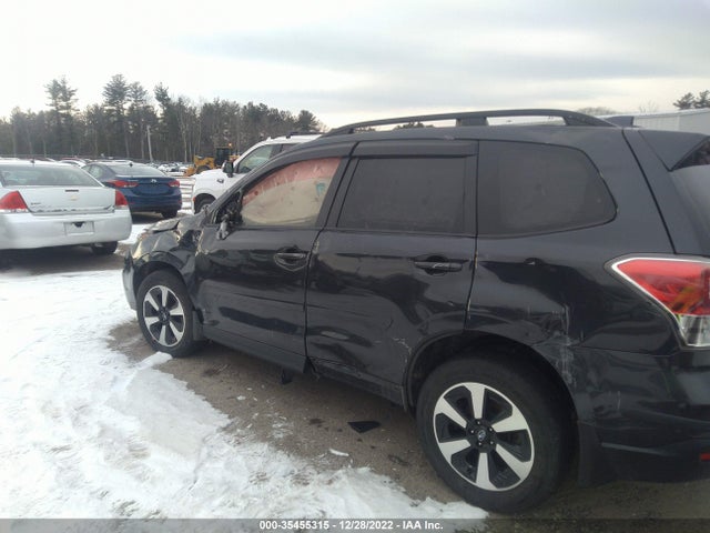 JF2SJAGC7JH464712 Subaru Forester Premium