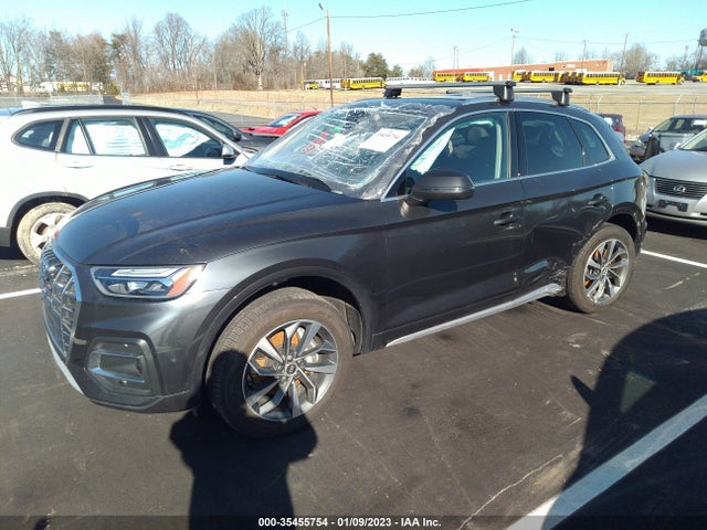 2021 Audi Q5, VIN: WA1BAAFY0M2084656