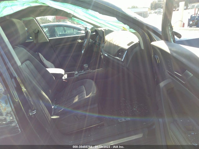 2021 Audi Q5, VIN: WA1BAAFY0M2084656