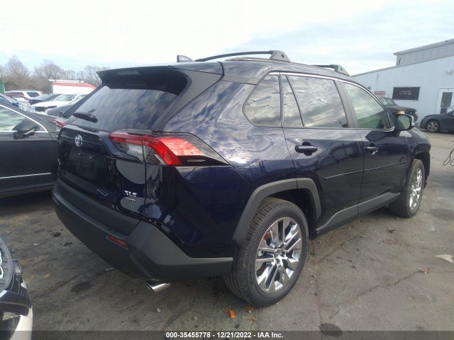 2021 Toyota RAV4, VIN: 2T3A1RFV1MW232553