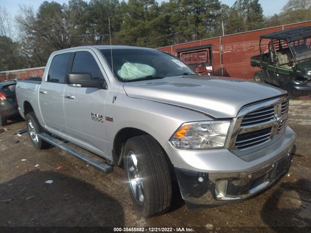 2017 Ram 1500, VIN: 1C6RR6LTXHS613837