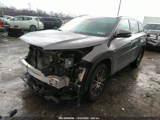 2018 Toyota Highlander, VIN: 5TDJZRFH1JS816063