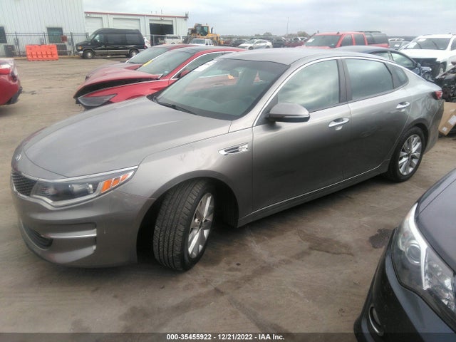 2017 Kia Optima, VIN: 5XXGT4L31HG160742