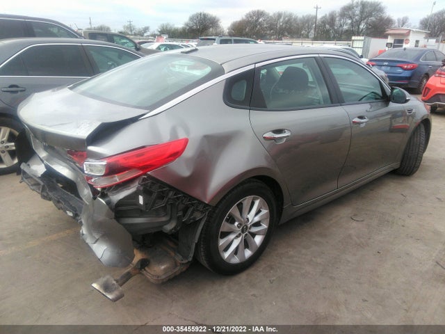2017 Kia Optima, VIN: 5XXGT4L31HG160742