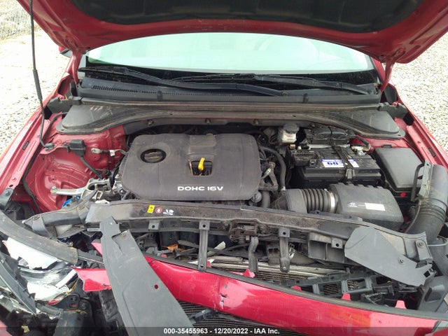 2017 HYUNDAI ELANTRA SE VIN: 5NPD84LF3HH021280