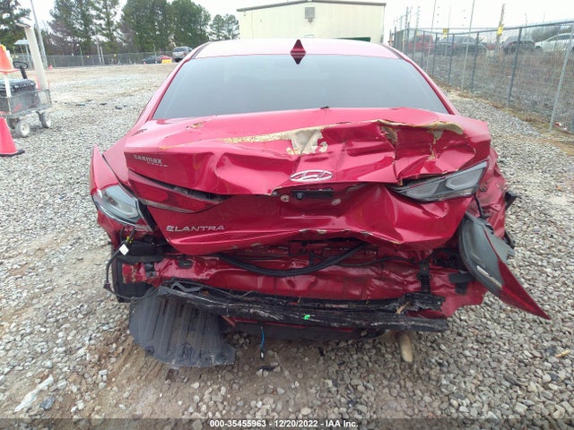 2017 HYUNDAI ELANTRA SE VIN: 5NPD84LF3HH021280