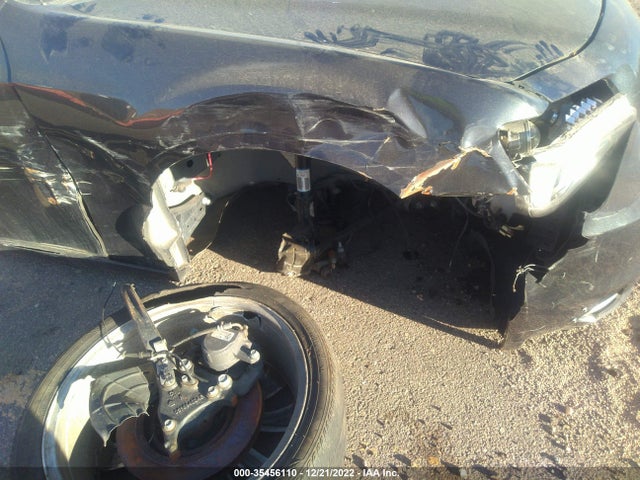 2C3CCAEG7HH667739 Chrysler 300 300c