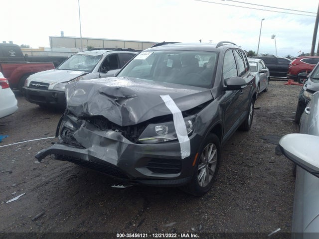 WVGAV7AX4HK044265 Volkswagen TIGUAN