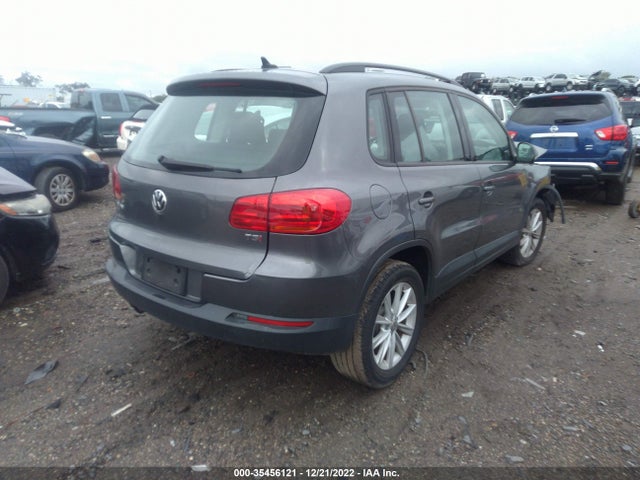 WVGAV7AX4HK044265 Volkswagen TIGUAN