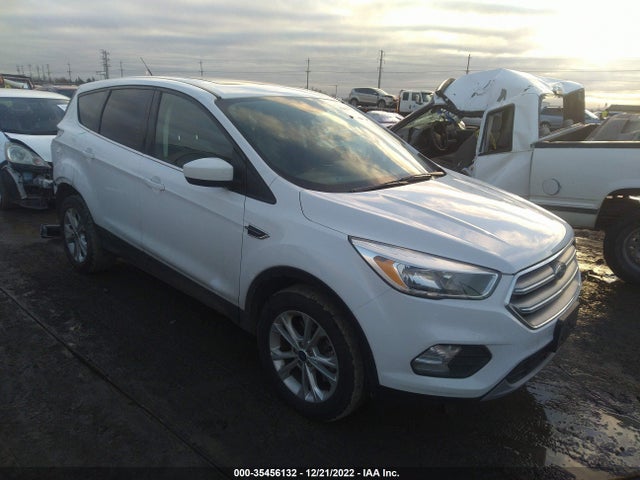 2017 Ford Escape, VIN: 1FMCU9G94HUC96621
