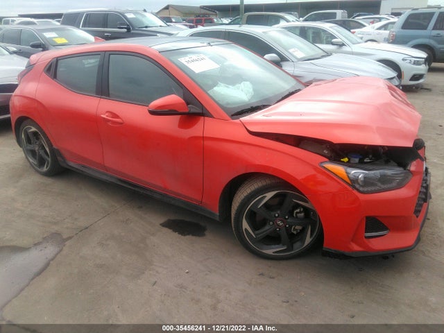 2021 Hyundai Veloster, VIN: KMHTH6AB3MU032718